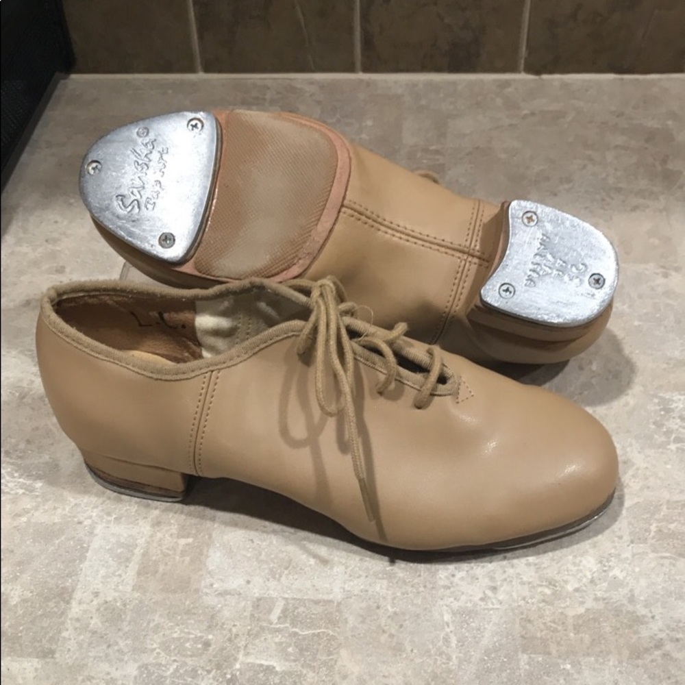 Sansha leather taps. Womens6/youth 4
